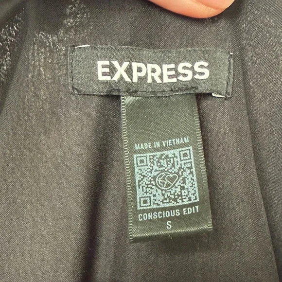 Express Floral Long Sleeve Dress - Black and Purple - Picture 4 of 4